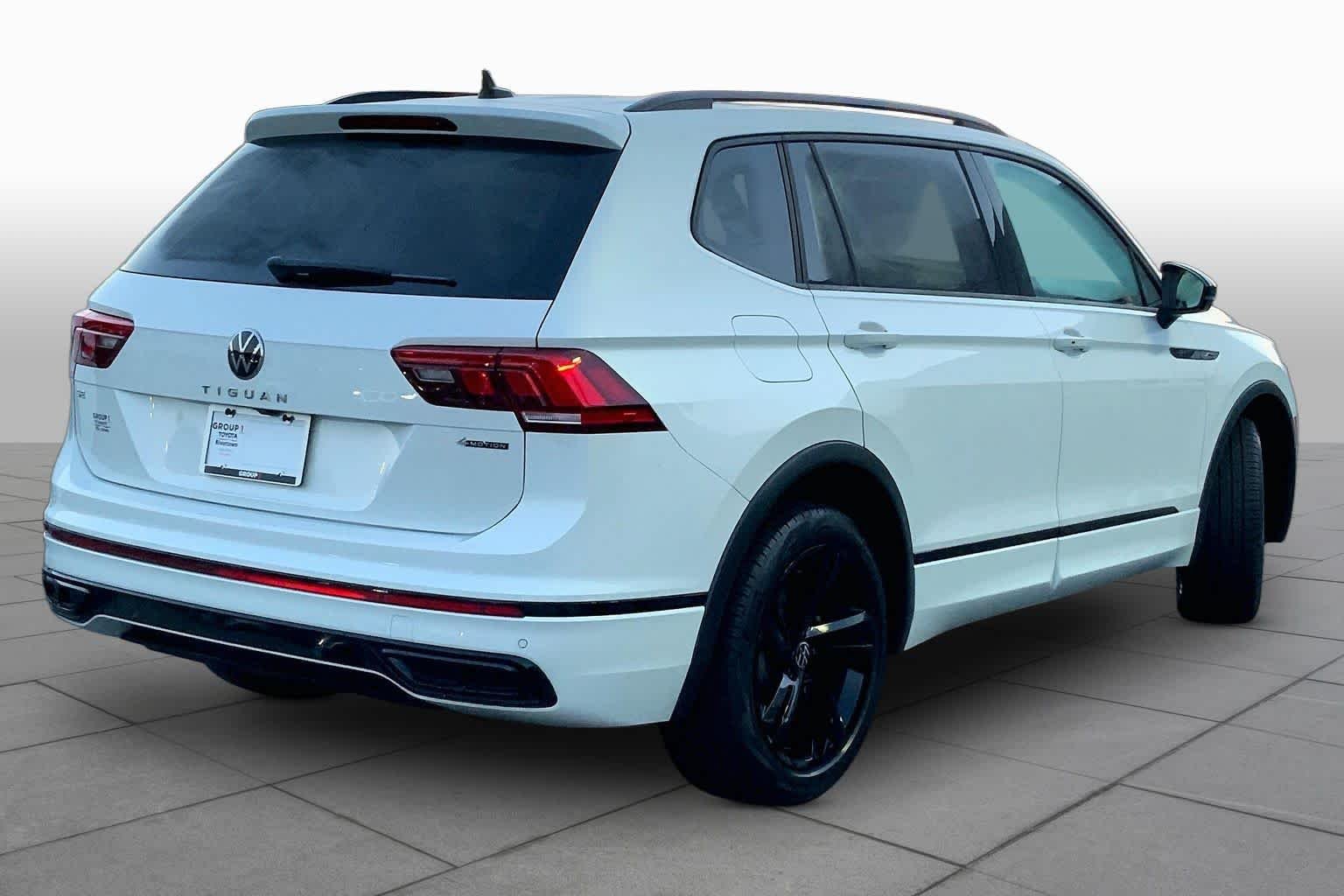 Used 2023 Opal White Pearl Volkswagen SE R-Line Black image 13