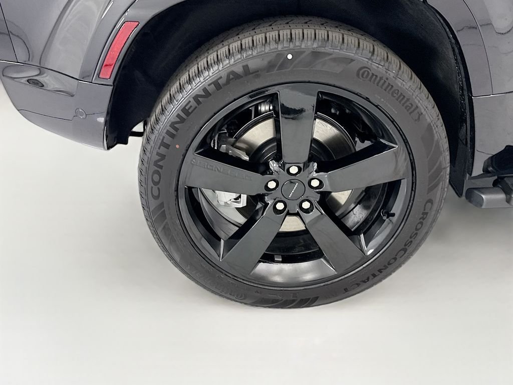 New 2026 Santorini Black LAND ROVER X-Dynamic SE image 32