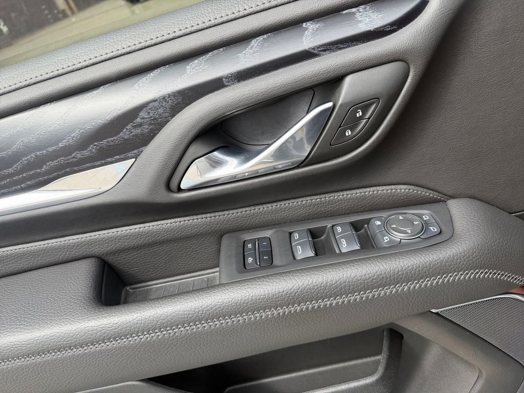 Used 2024 Silver GMC Denali image 11