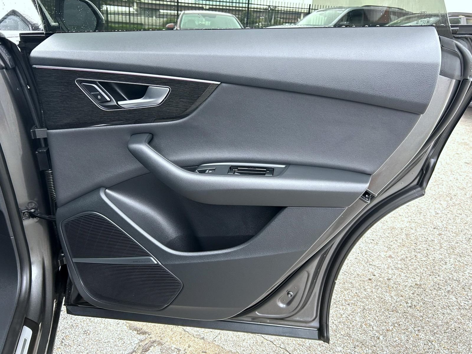 Used 2019  Audi 3.0T Premium Plus image 18