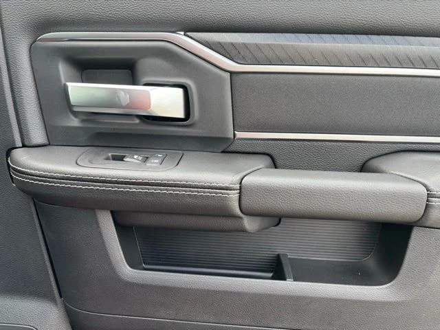 2026 RAM 2500 Big Horn - Photo 23