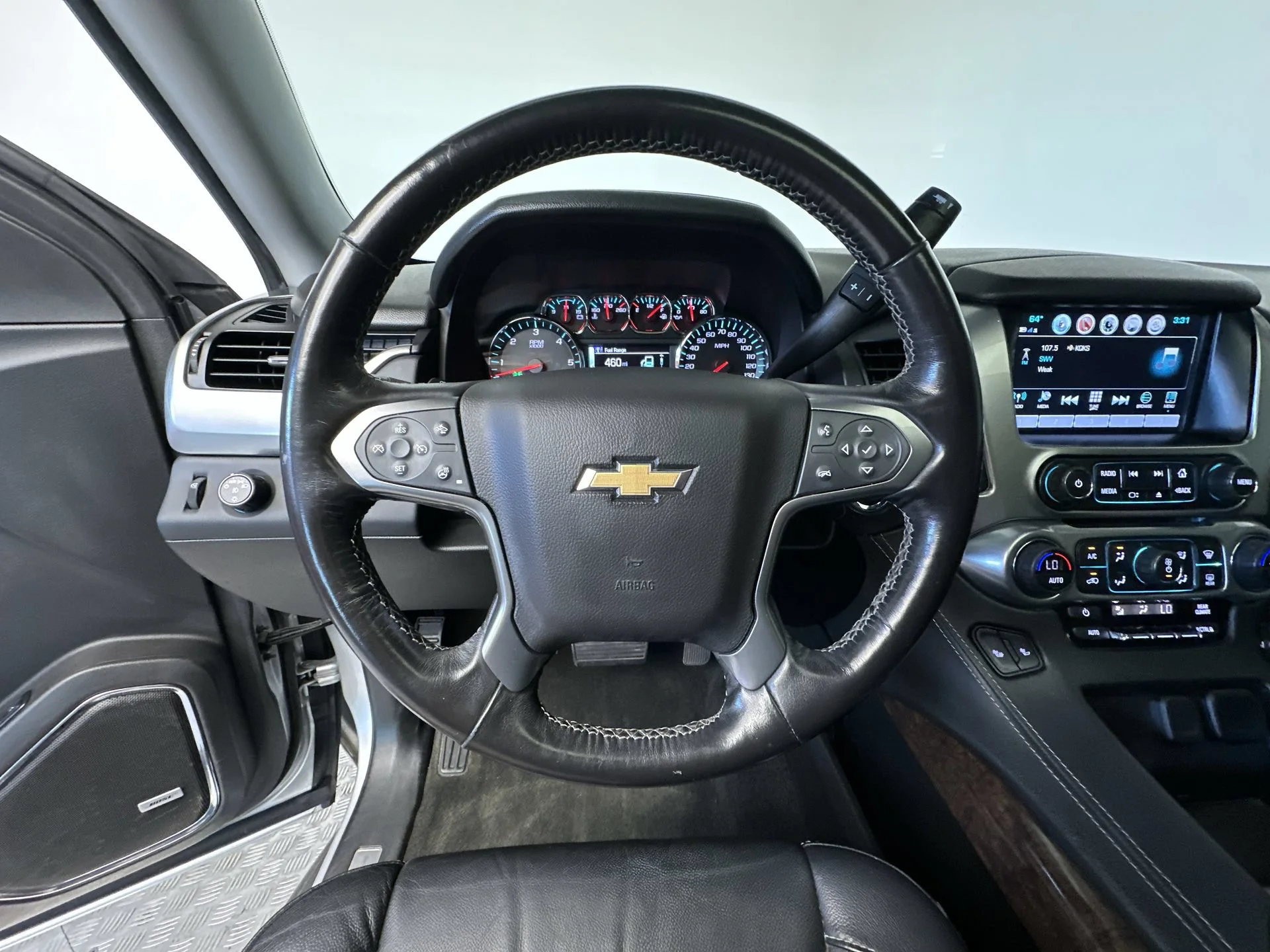 Used 2018 Silver Ice Metallic Chevrolet LT image 17