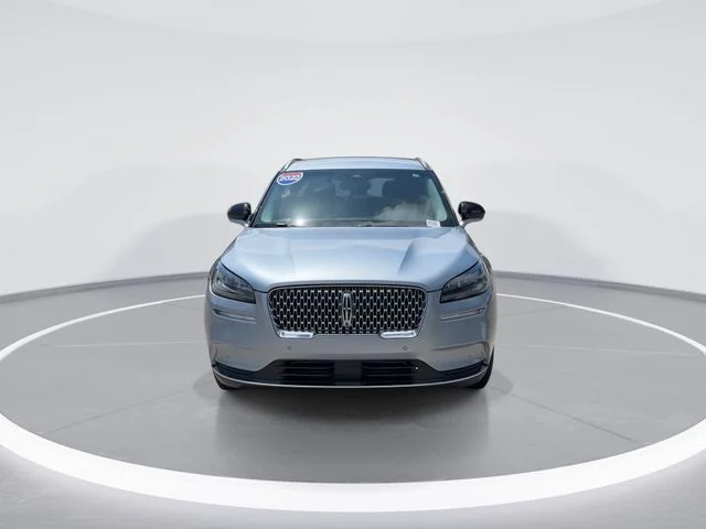 Used 2022 Blue Lincoln Standard image 2