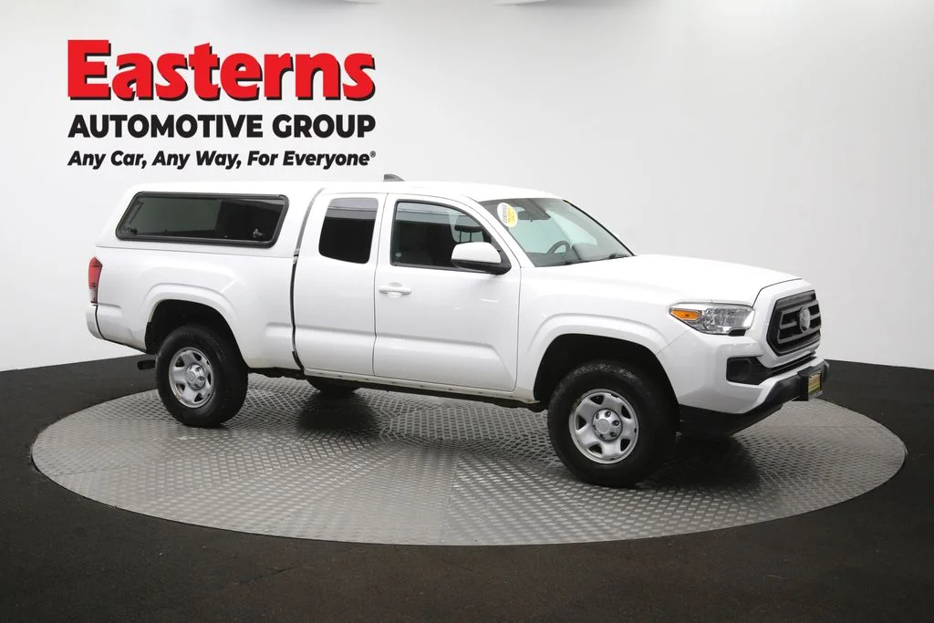 Used 2020 White Toyota SR image 44