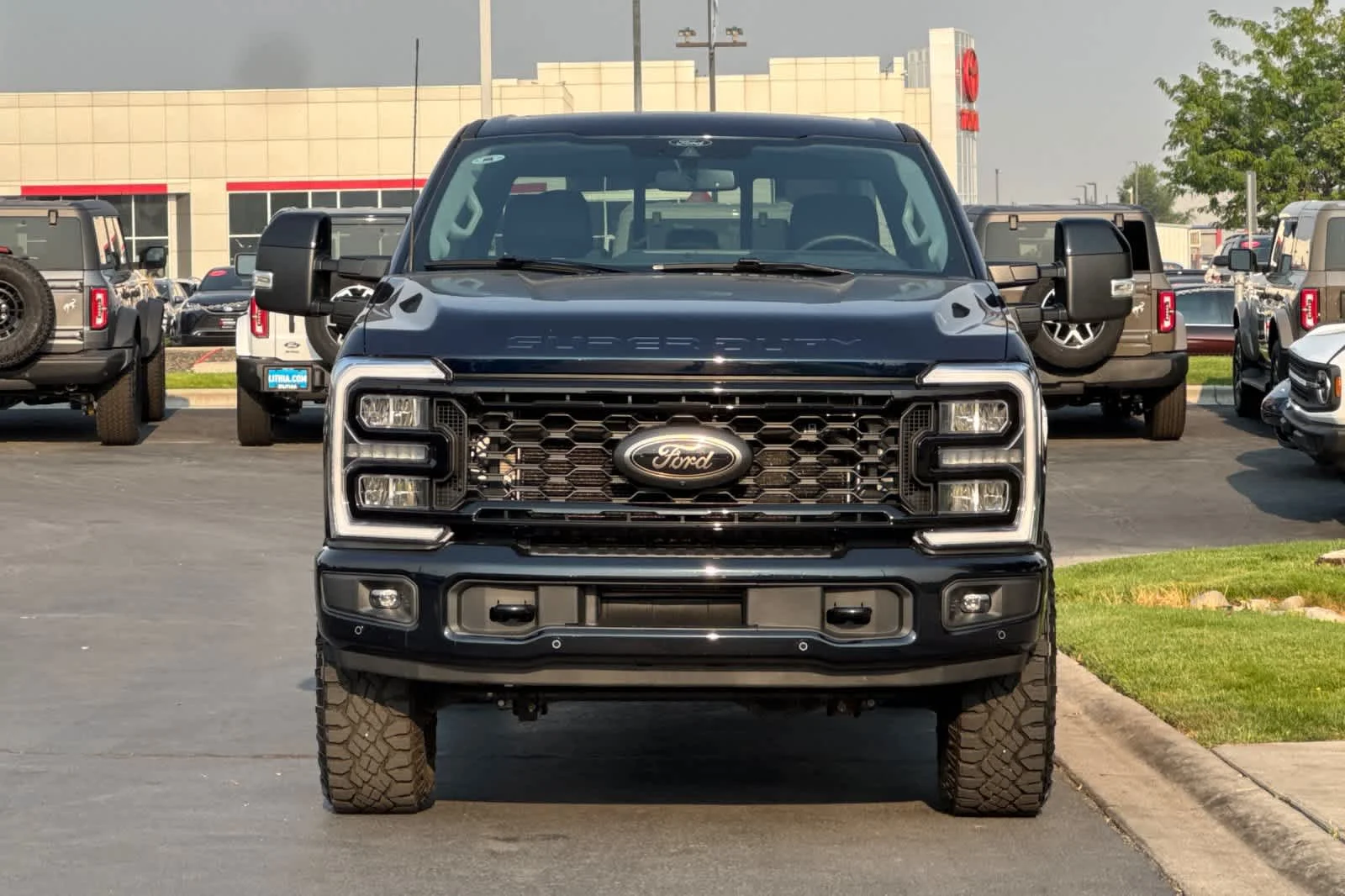 Certified Used 2025 Antimatter Blue Metallic Ford LARIAT image 10