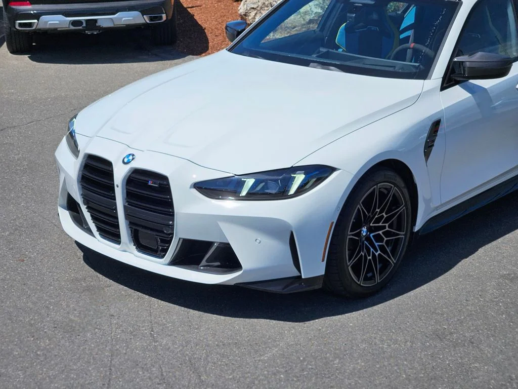 Used 2026 Alpine White BMW Competition image 11