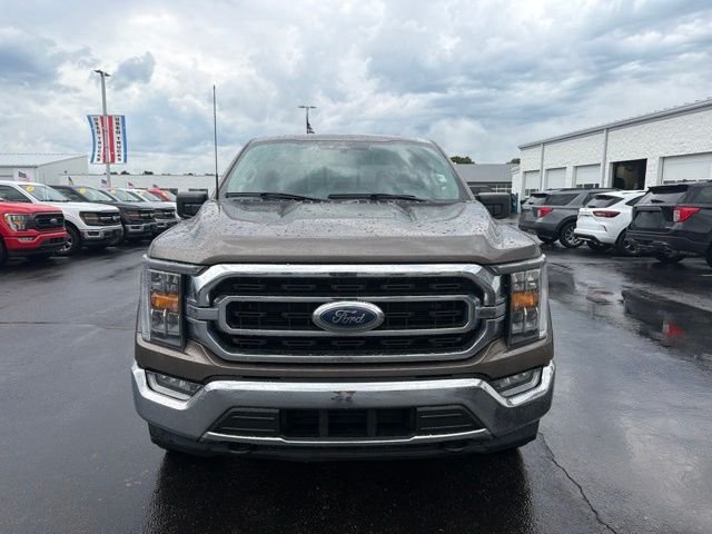 Used 2023 Gray Ford XLT image 3