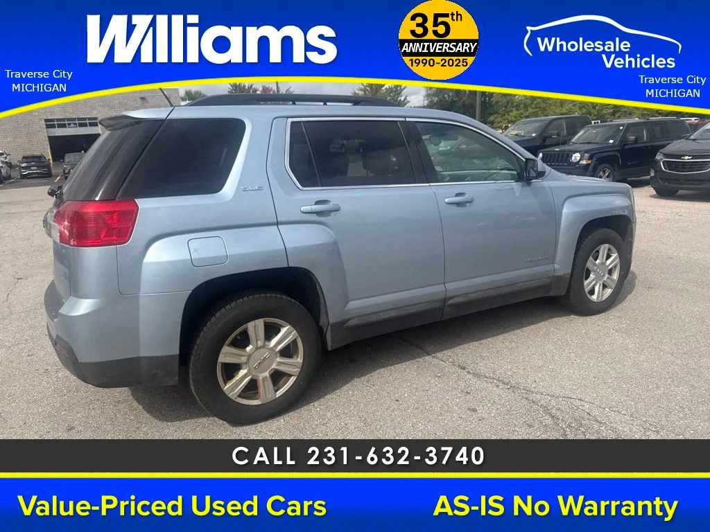 Used 2015 Silver Sky Metallic GMC SLE-2 image 13