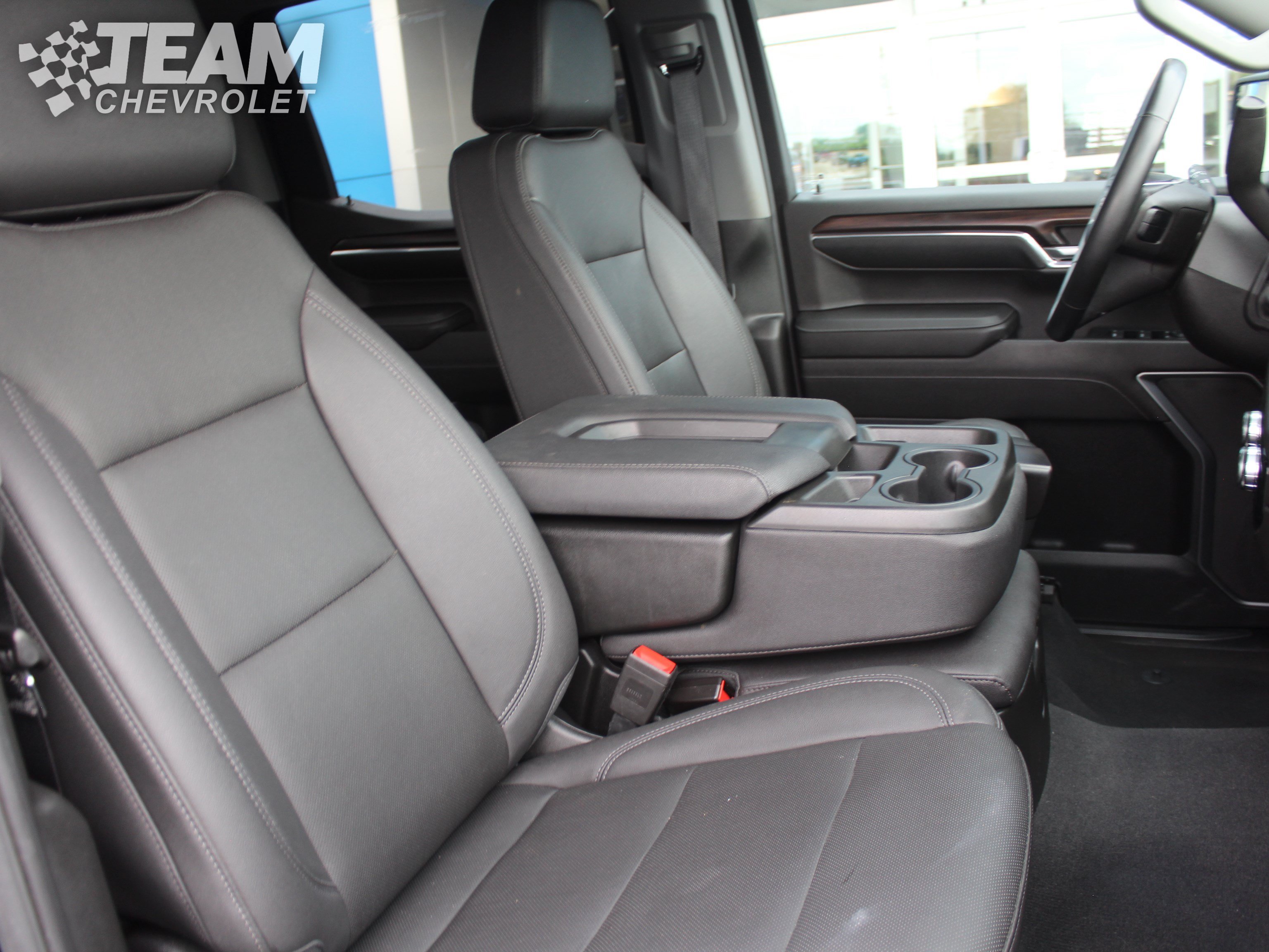 2023 GMC Sierra 1500 SLT - Photo 29
