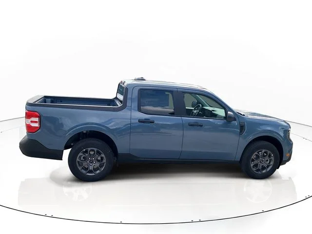 New 2026 Azure Gray Metallic Ford XLT image 4