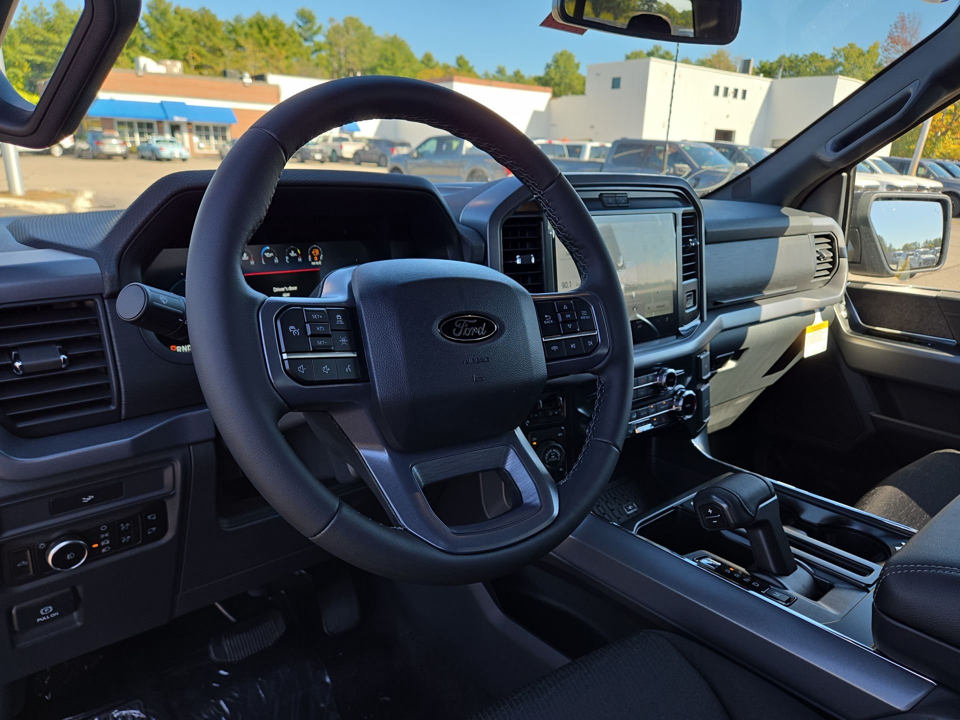 New 2026 Agate Black Metallic Ford XLT image 7