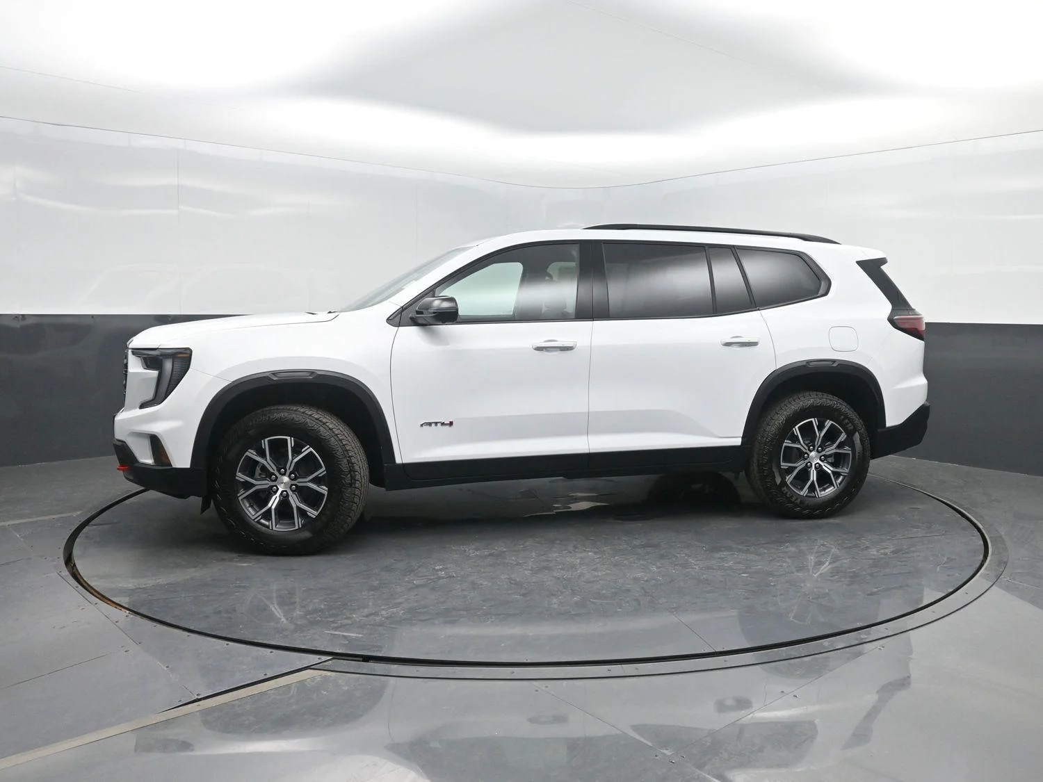 2026 GMC Acadia AT4 - Photo 1