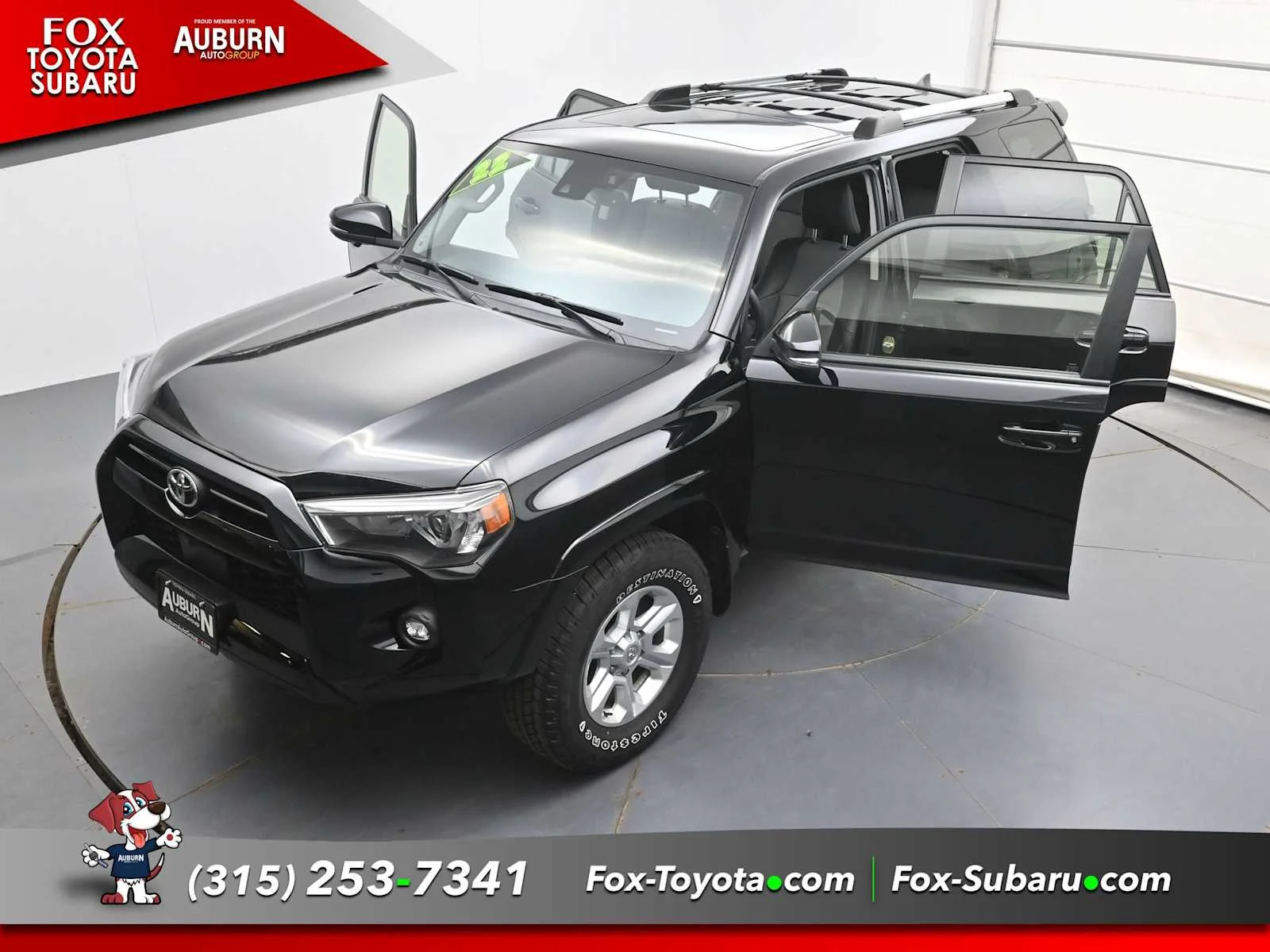 Used 2022 Midnight Black Metallic Toyota SR5 Premium image 42