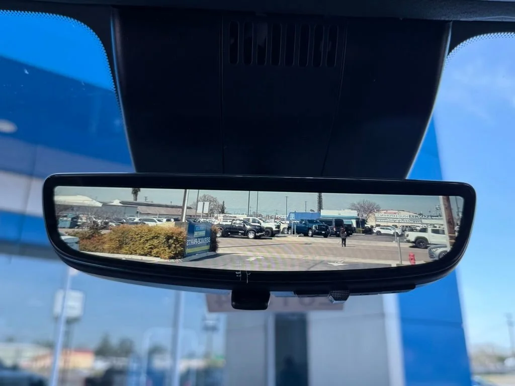 New 2026 Summit White GMC AT4X image 25