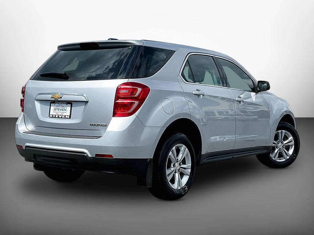 Used 2016 Silver Ice Metallic Chevrolet LS image 6