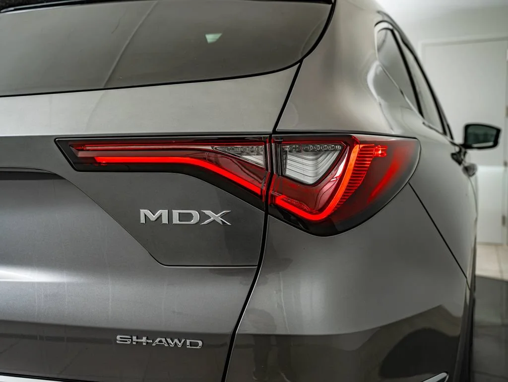 New 2026 Liquid Carbon Metallic Acura SH-AWD image 15
