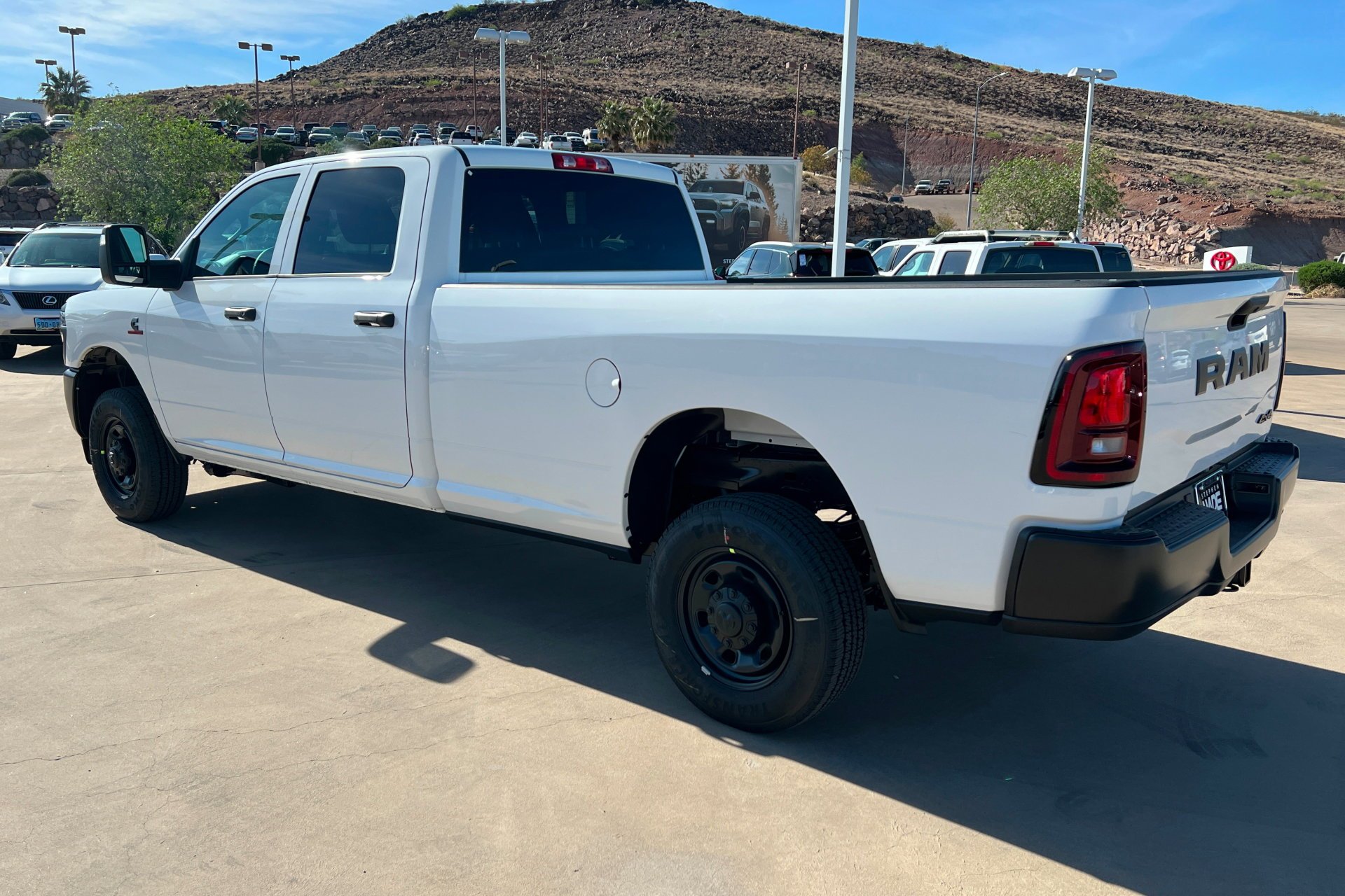 New 2026 Bright White Clear-Coat Exterior Paint RAM Tradesman image 3