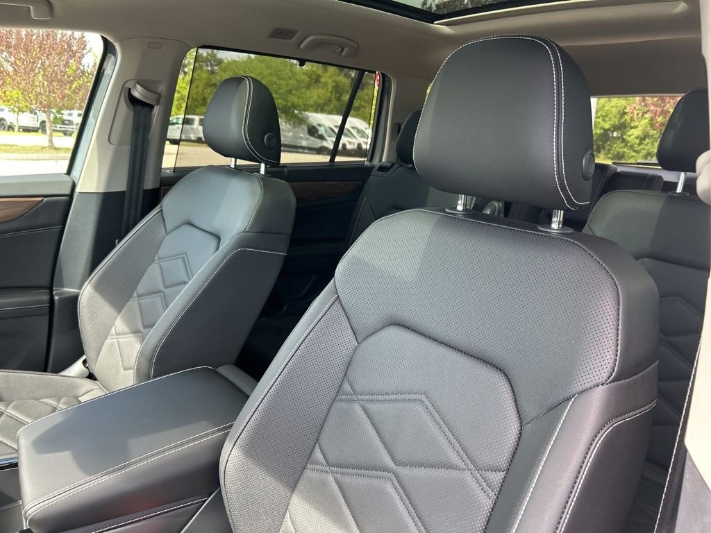 New 2026 Gray Volkswagen 2.0T SE w/Technology image 22