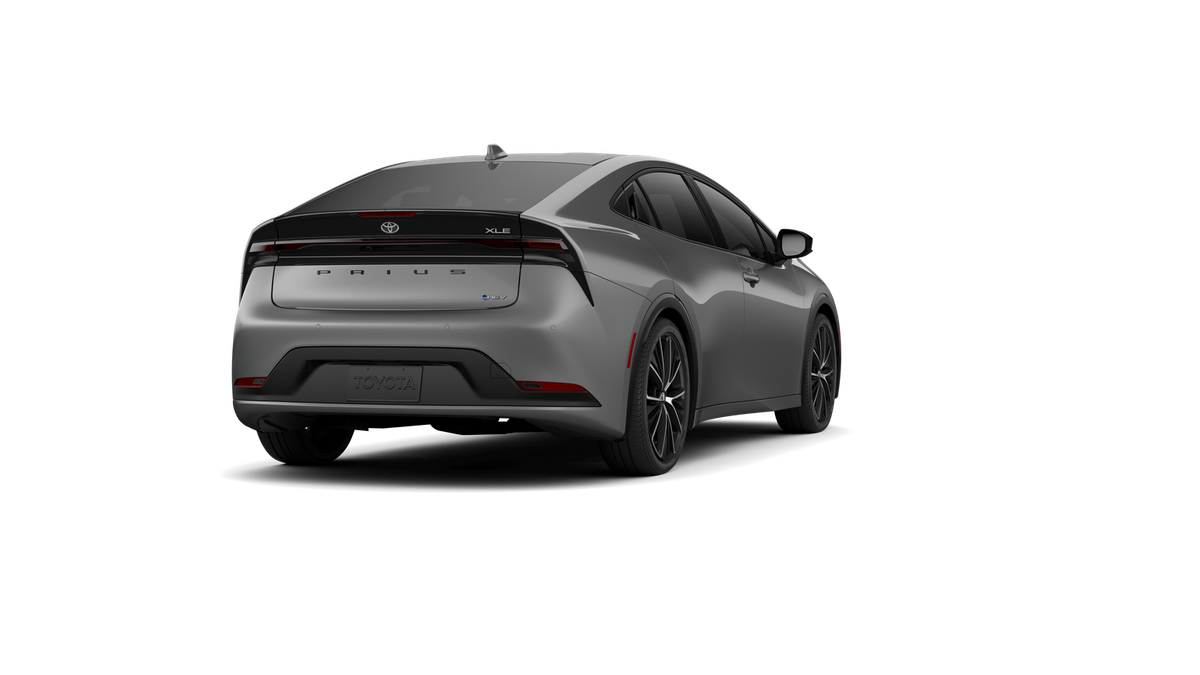 New 2026 Guardian Gray Toyota XLE image 31