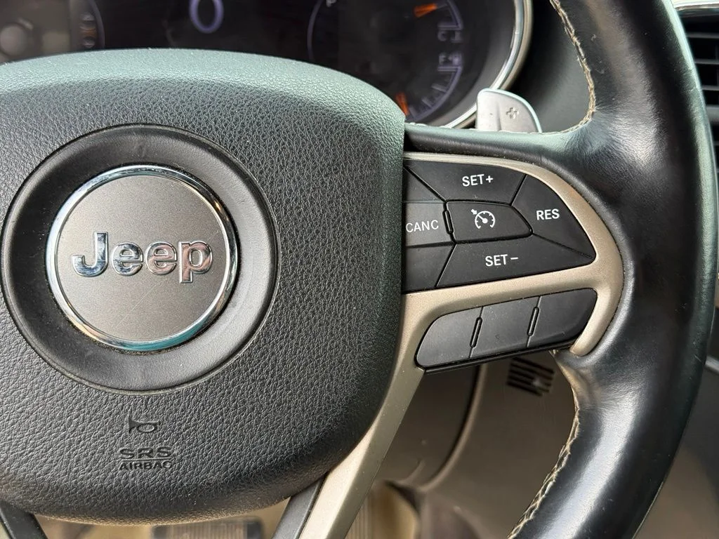 Used 2016 Black Jeep Limited image 16