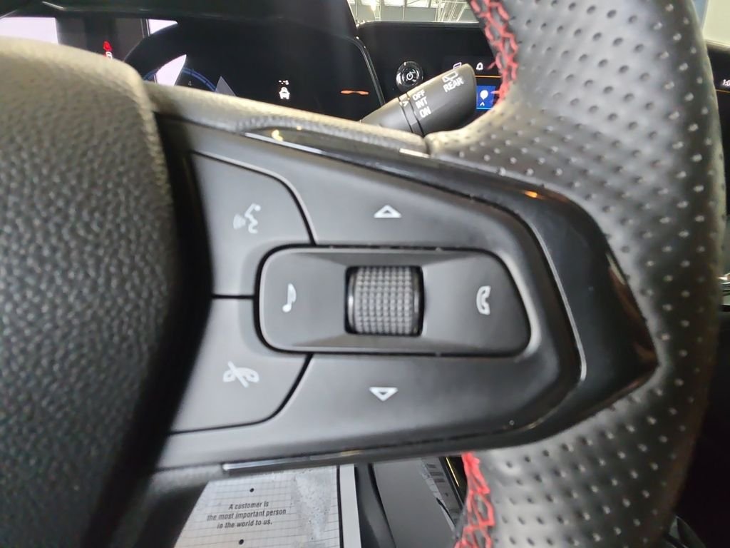 2024 Chevrolet Trax RS - Photo 19