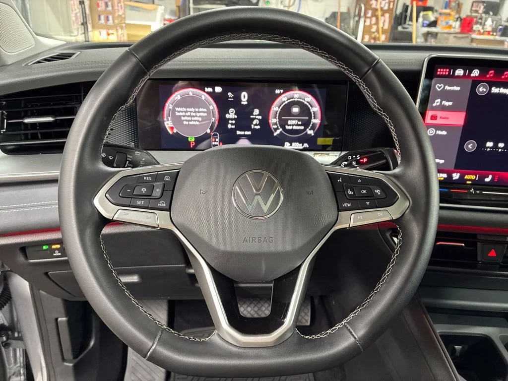 Used 2026 Silver Volkswagen SE image 34