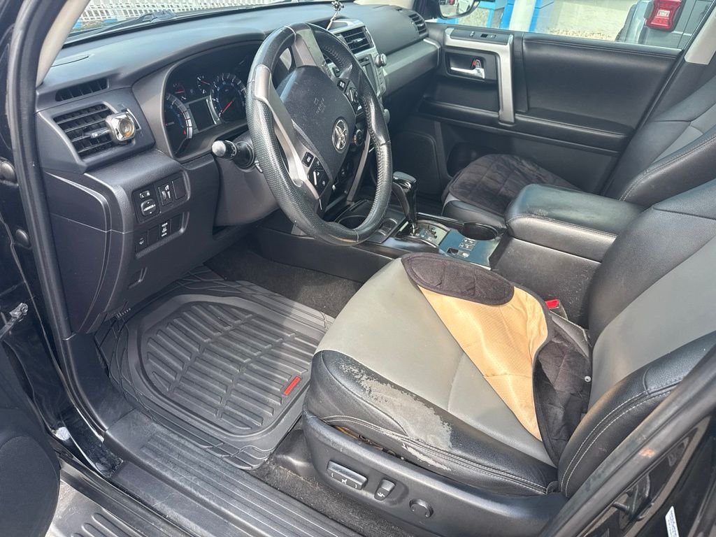 Used 2015 Black Toyota SR5 Premium image 16