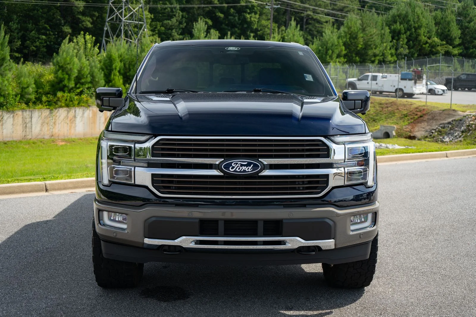 Used 2025 Blue Ford King Ranch image 8