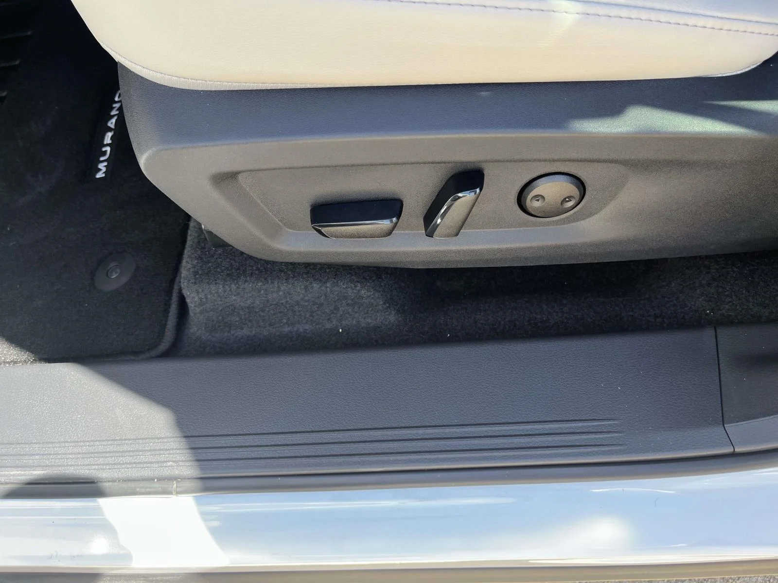 New 2027 EVEREST WHITE Nissan AWD SL image 11