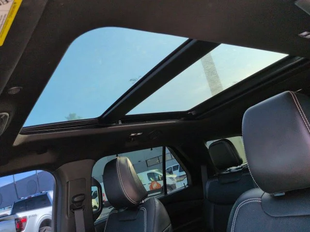 Used 2021 White Ford ST image 23