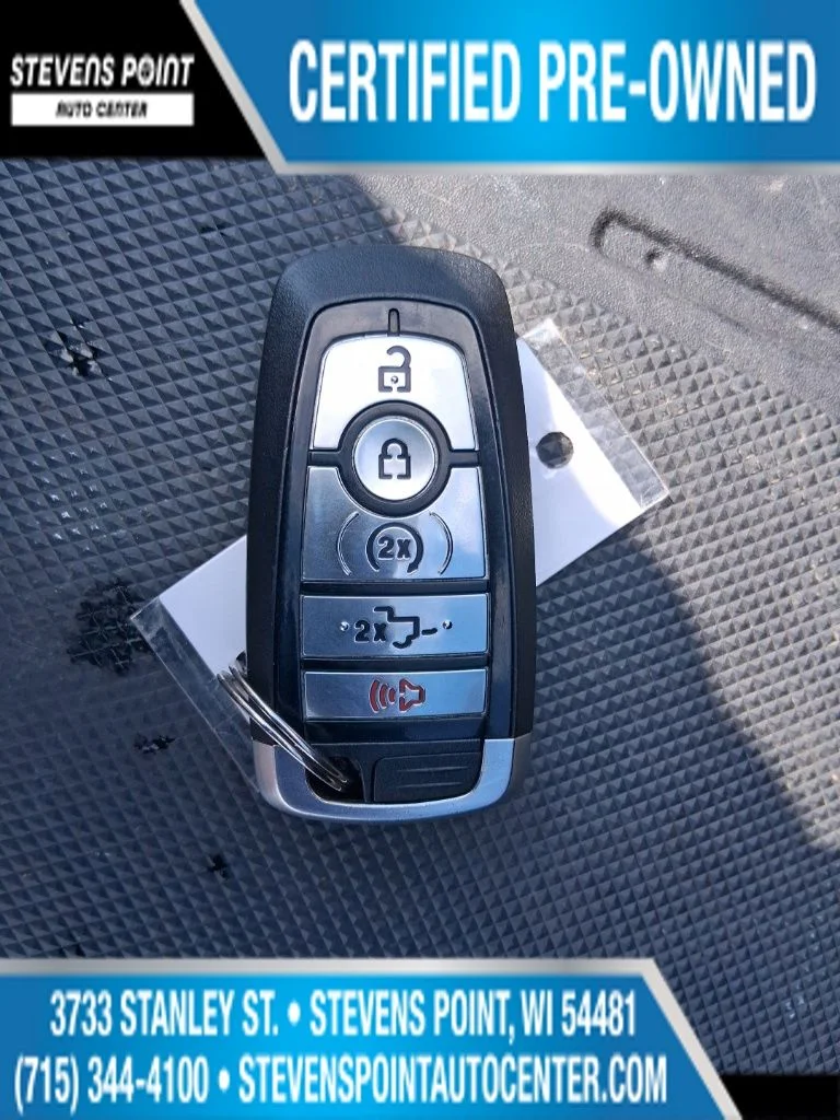 Used 2023 Black Metallic Ford XLT image 37