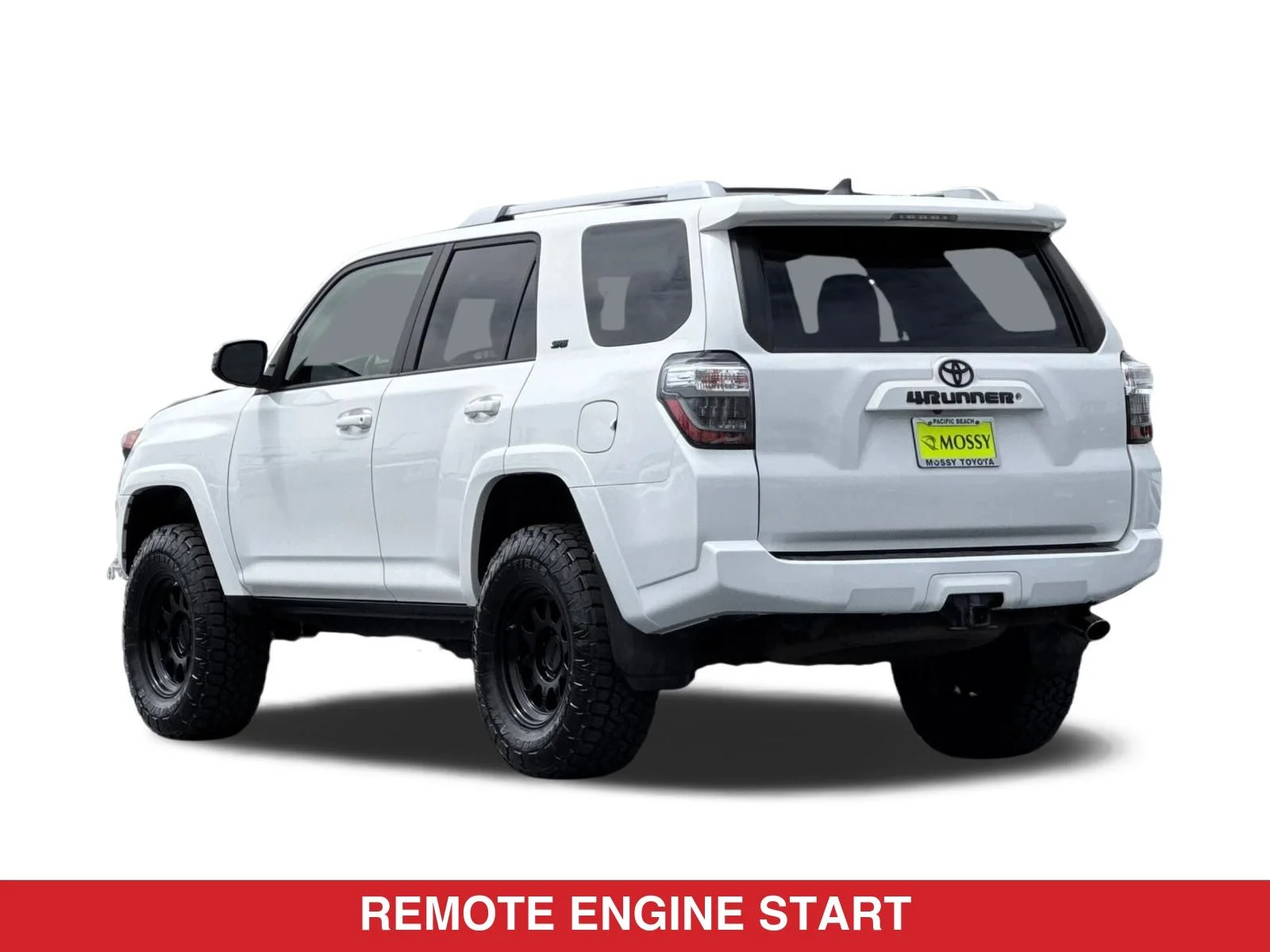 Used 2017 White Toyota SR5 image 7