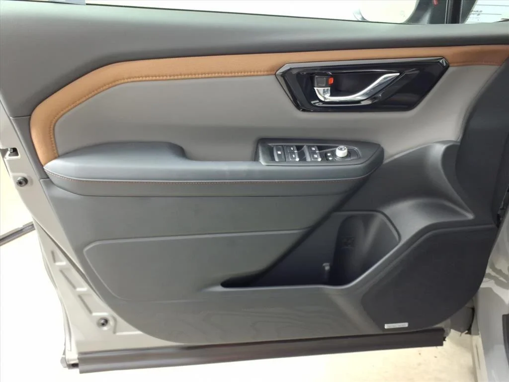 2026 Subaru Forester Sport - Photo 35
