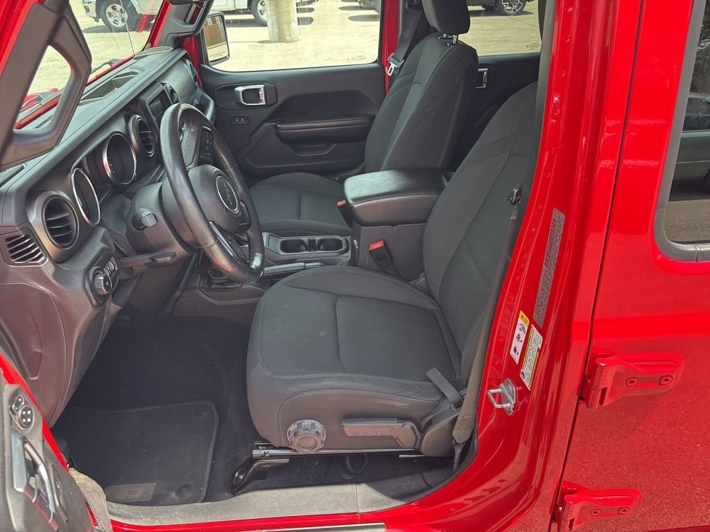 Certified Used 2018 Red Jeep Unlimited Sport S image 9