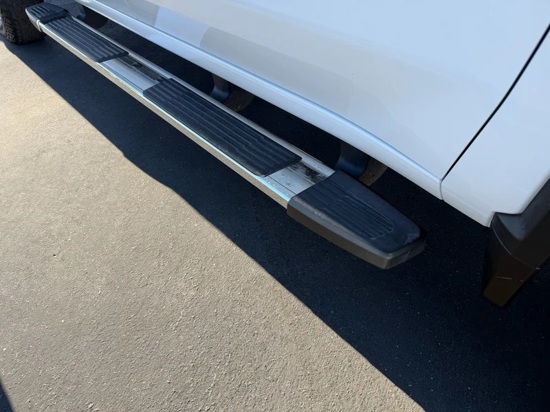 Used 2020 SUMMIT WHITE Chevrolet LTZ image 28
