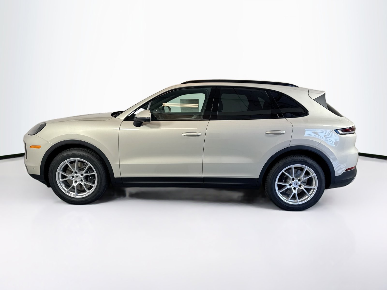 Used 2026 Chasmere Beige Porsche  image 2