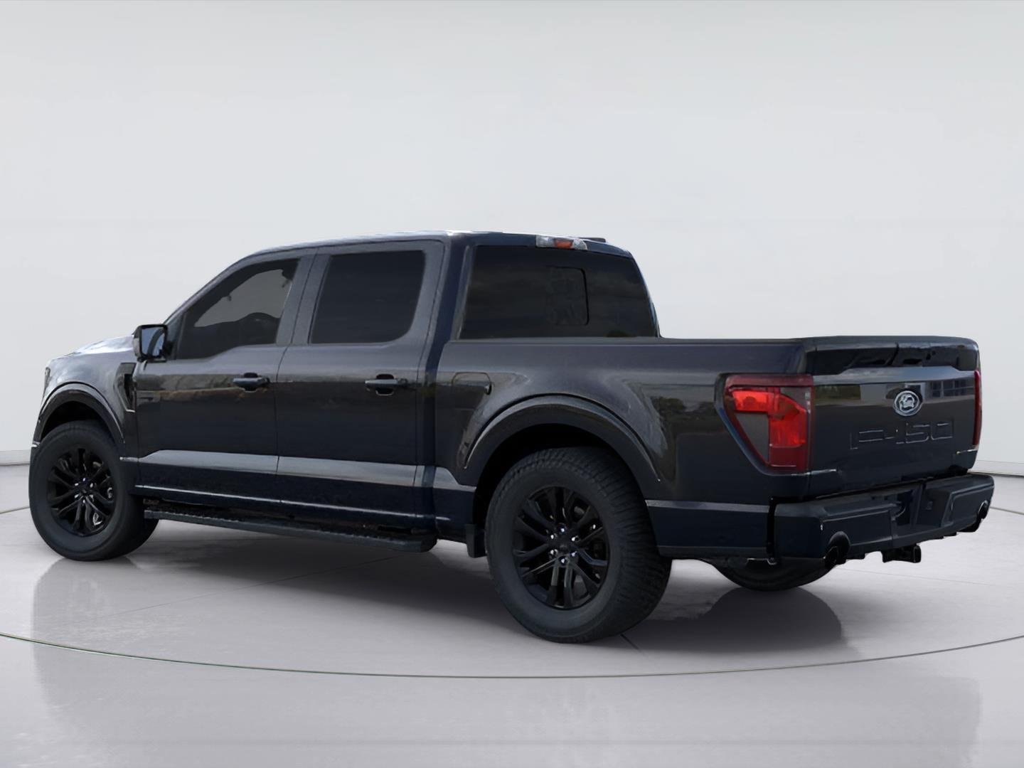 New 2026 Agate Black Metallic Ford XLT image 4