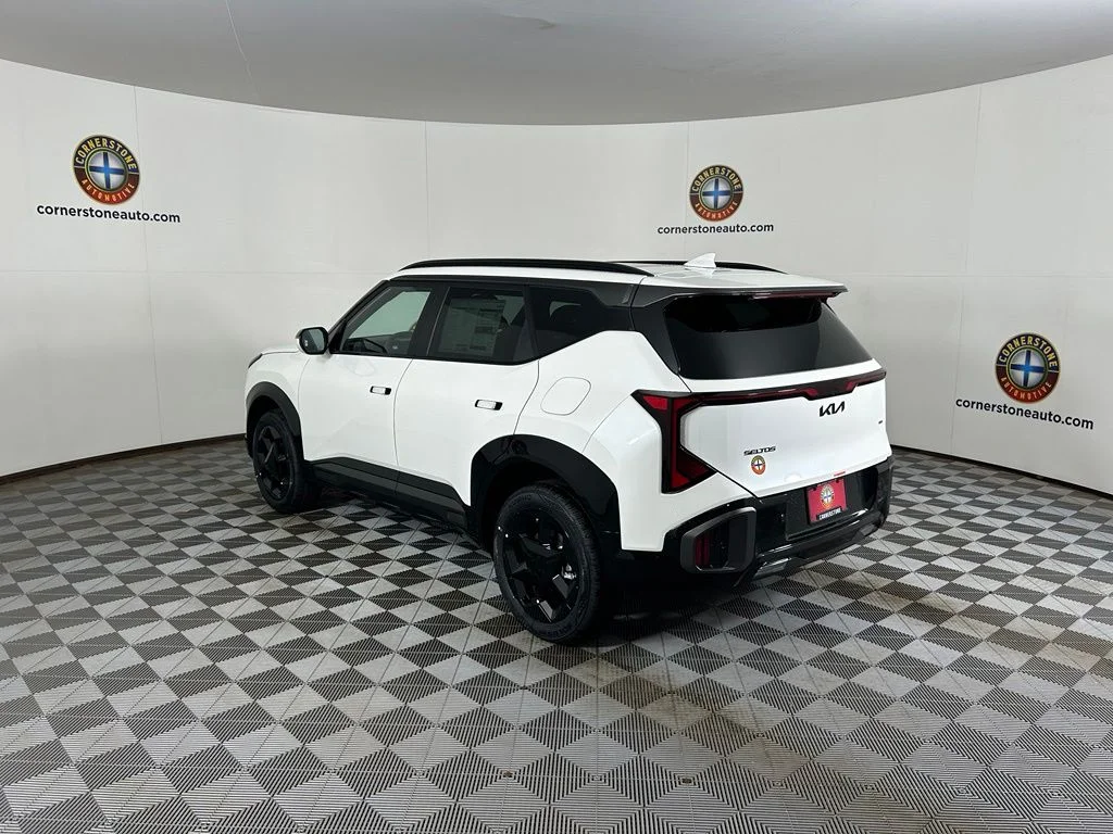 New 2027 Snow White Pearl Kia X-Line S image 20