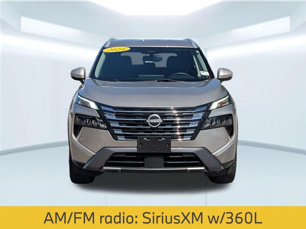 Used 2024 Gold Nissan SL image 12