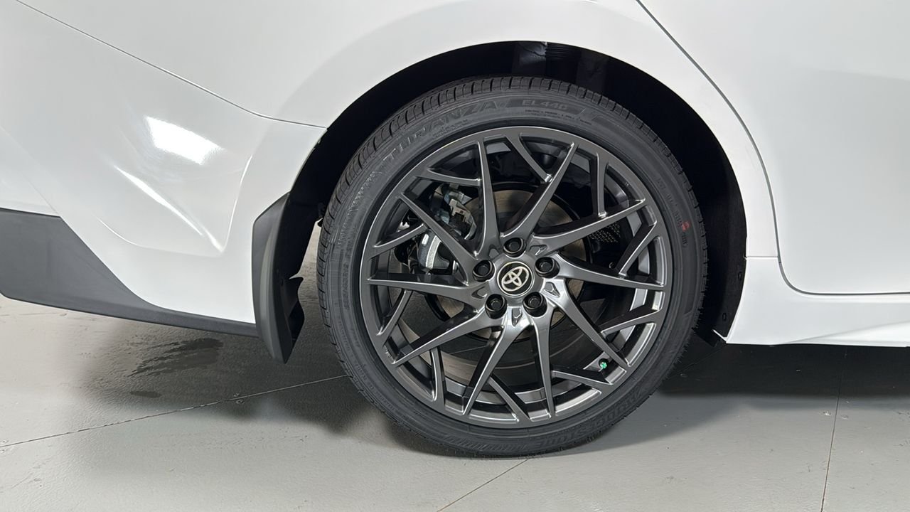 New 2026 Ice Cap Toyota  SE image 22