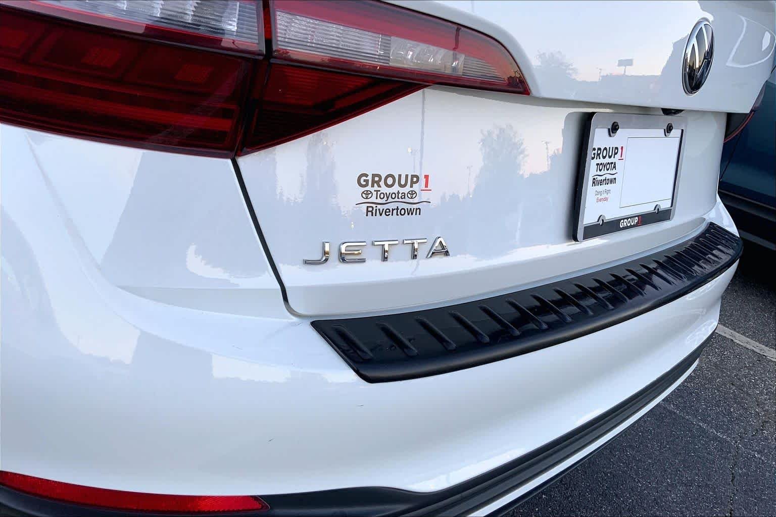 Used 2024 Pure White Volkswagen Sport image 28