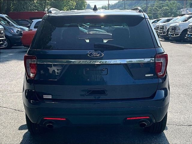 Used 2017 Blue Ford Base image 5