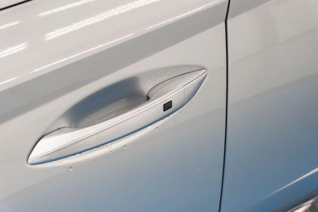 New 2026 Silver Hyundai SEL Sport image 3