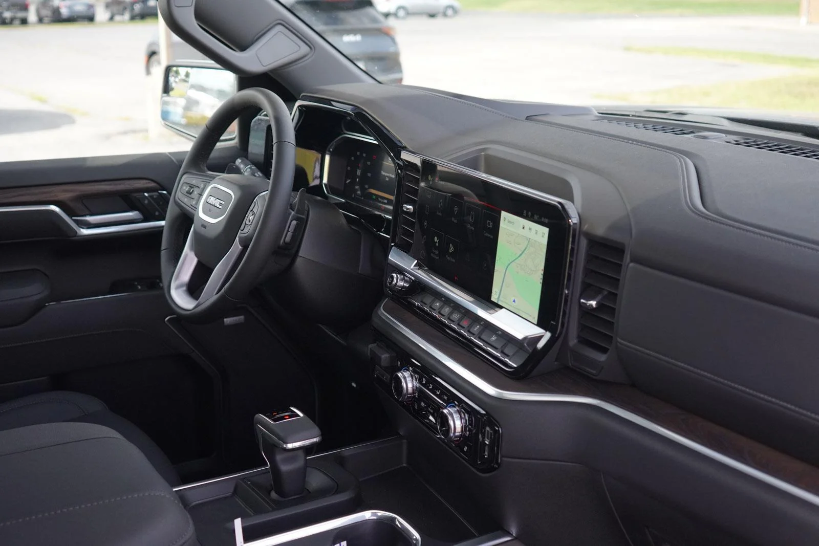 2026 GMC Sierra 1500 SLT - Photo 26