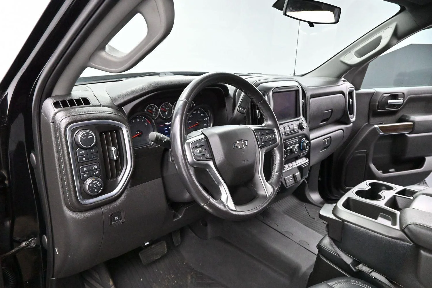 Used 2020 Black Chevrolet LT Trail Boss image 13
