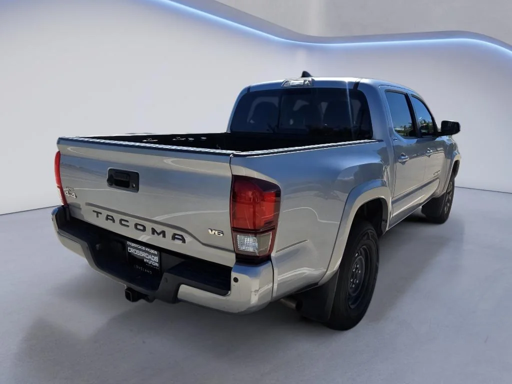 Used 2020 Silver Sky Metallic Toyota SR5 image 6