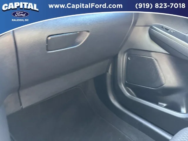 Used 2025 Gray Ford ST-Line image 27