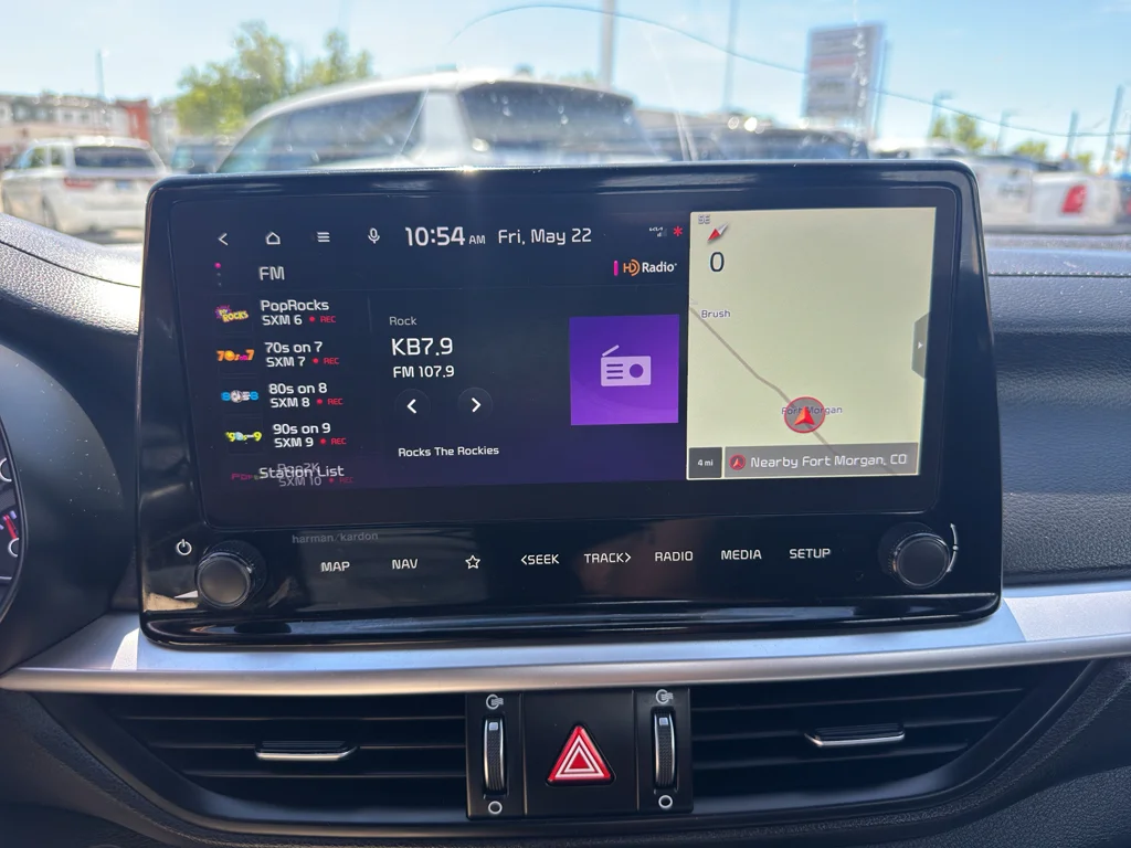 Used 2023 Gravity Gray Kia GT-Line image 28