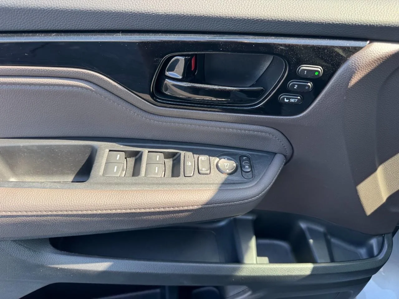 2023 Honda Odyssey Touring - Photo 23