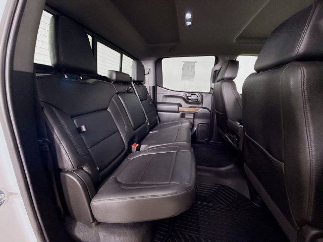 Used 2022 Iridescent Pearl Tricoat Chevrolet RST image 28